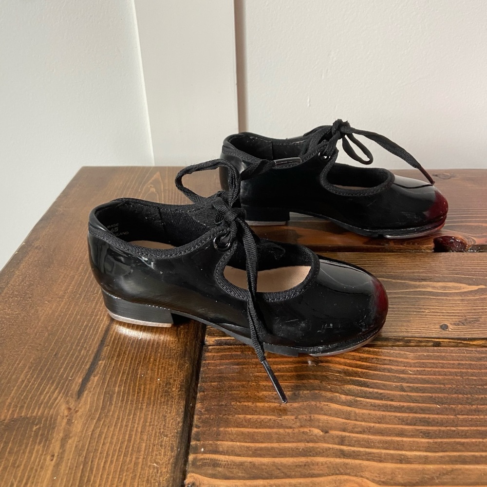 Capezio Jr Tyette Tap Shoes